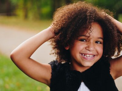 Happy Girl 400x300
