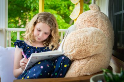 Reading 400x267